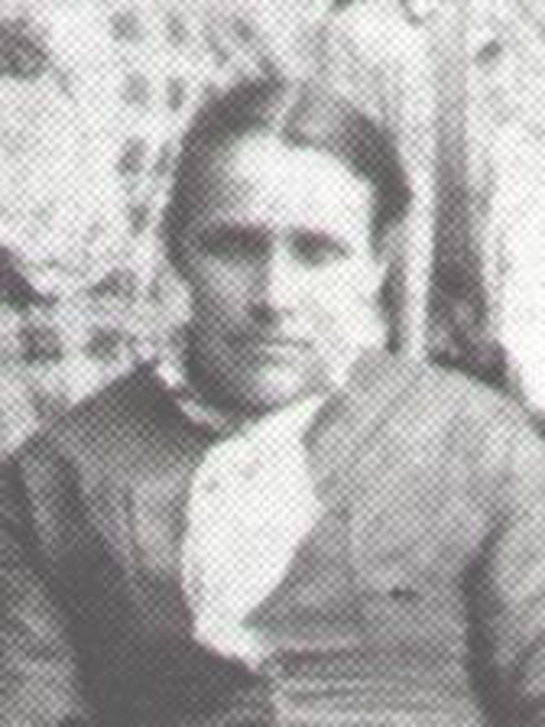 Emma Elizabeth Cox (1844 - 1931) Profile